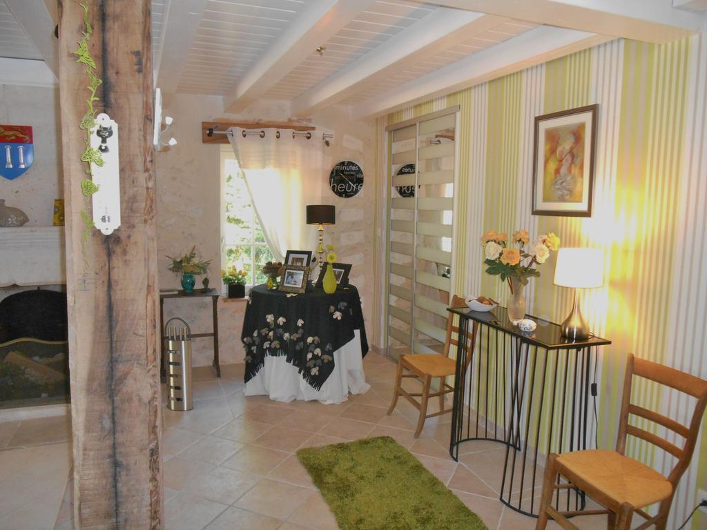 Le Colombier Bed & Breakfast Вилньов-сюр-Ло Екстериор снимка
