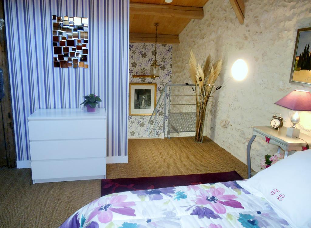 Le Colombier Bed & Breakfast Вилньов-сюр-Ло Екстериор снимка