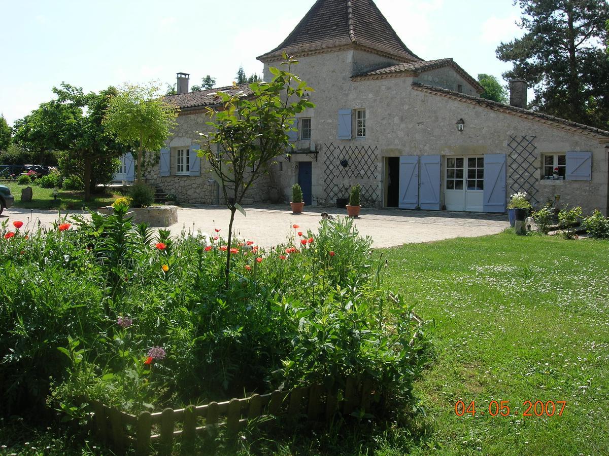 Le Colombier Bed & Breakfast Вилньов-сюр-Ло Екстериор снимка